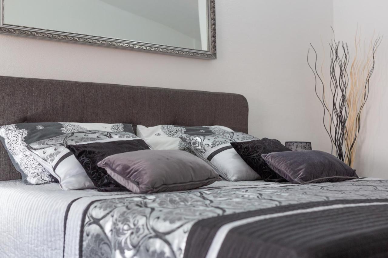 Beautyful Sea View 6 Luxury Studio Danijela Senj  Ngoại thất bức ảnh